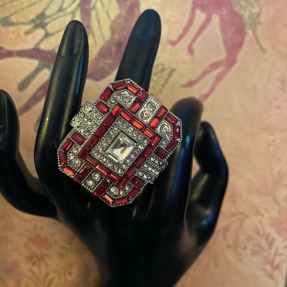 BEAUTIFUL BN RUBY AND CZ COCKTAIL RING. - Picture 2 of 2